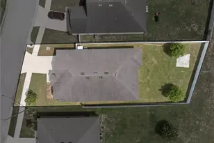 647 Chicago Way, Dundee, FL 33838 - Photo 29