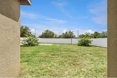 647 Chicago Way, Dundee, FL 33838 - Photo 25