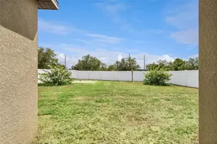 647 Chicago Way, Dundee, FL 33838 - Photo 25
