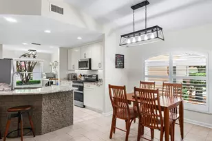 120 Morning Glory Cir, Winter Haven, FL 33884 - Photo 5