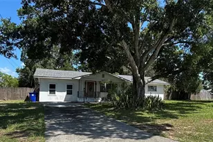 347 S 2nd St, Eagle Lake, FL 33839 - Photo 1