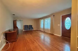 347 S 2nd St, Eagle Lake, FL 33839 - Photo 3