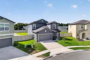 1779 Yellow Trl, Lakeland, FL 33801 - Photo 3
