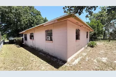 1903 3rd Street NE, Winter Haven, FL 33881 - Photo 9