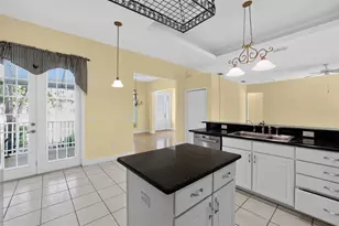 10104 Balcony St, New Port Richey, FL 34655 - Photo 3