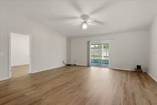 372 Lake Daisy Cir, Winter Haven, FL 33884 - Photo 15