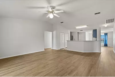 372 Lake Daisy Cir, Winter Haven, FL 33884 - Photo 17