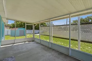 372 Lake Daisy Cir, Winter Haven, FL 33884 - Photo 37