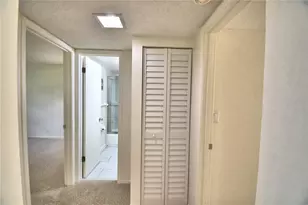 333 Lake Howard Dr NW, Winter Haven, FL 33880 - Photo 25