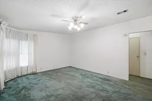 1794 Fox Hill Dr, Lakeland, FL 33810 - Photo 11