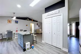 8017 Glenridge Ln, Lakeland, FL 33809 - Photo 21