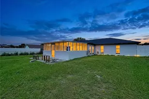 8017 Glenridge Ln, Lakeland, FL 33809 - Photo 45