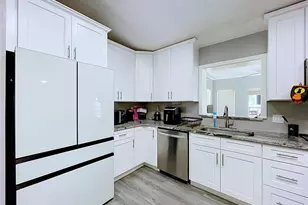 8017 Glenridge Ln, Lakeland, FL 33809 - Photo 17