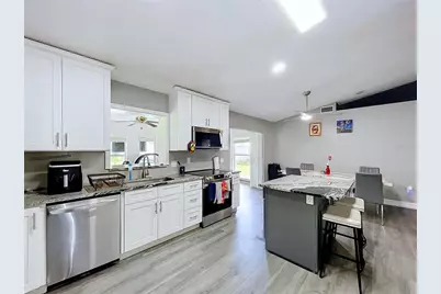 8017 Glenridge Lane, Lakeland, FL 33809 - Photo 21