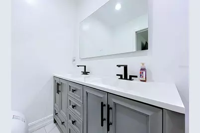 8017 Glenridge Lane, Lakeland, FL 33809 - Photo 29
