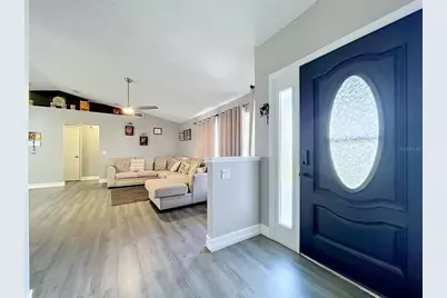 8017 Glenridge Lane, Lakeland, FL 33809 - Photo 5