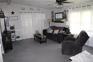 6369 Elmwood Ave, Lake Wales, FL 33898 - Photo 9