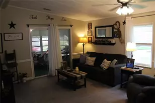 6369 Elmwood Ave, Lake Wales, FL 33898 - Photo 9