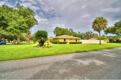 902 Crestview Drive, Auburndale, FL 33823 - Photo 9