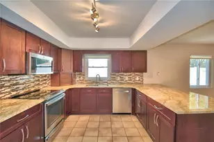 902 Crestview Dr, Auburndale, FL 33823 - Photo 31