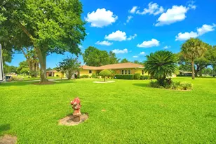 902 Crestview Dr, Auburndale, FL 33823 - Photo 9