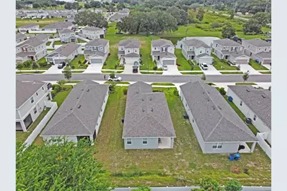 832 Blue Creek Drive, Haines City, FL 33844 - Photo 3