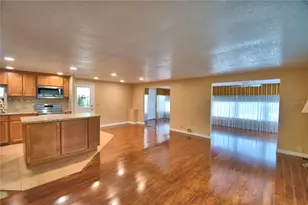 151 Holiday Ln, Auburndale, FL 33823 - Photo 15