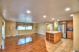 151 Holiday Ln, Auburndale, FL 33823 - Photo 11