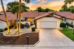 503 Clubhouse Dr, Lake Wales, FL 33898 - Photo 3