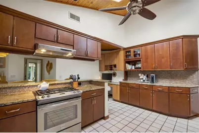 503 Clubhouse Drive, Lake Wales, FL 33898 - Photo 17