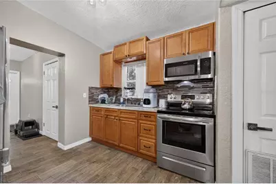 1712 Lake Brown Drive, Haines City, FL 33844 - Photo 9