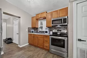1712 Lake Brown Dr, Haines City, FL 33844 - Photo 9