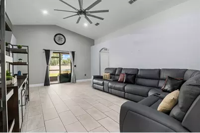133 Crossing Drive, Lakeland, FL 33809 - Photo 15