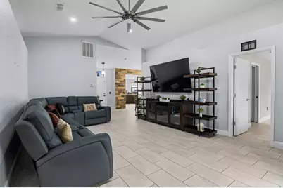 133 Crossing Drive, Lakeland, FL 33809 - Photo 17