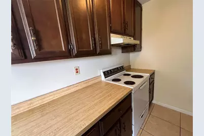 423 E Sessoms Avenue #3, Lake Wales, FL 33853 - Photo 9