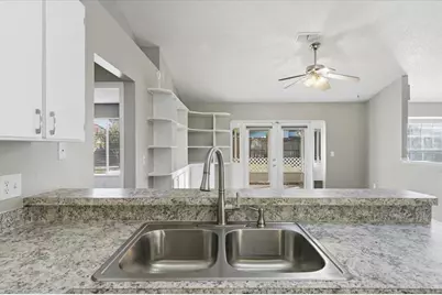 4110 Longfellow Drive, Plant City, FL 33566 - Photo 25
