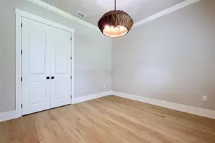 8308 Gibson Oaks Dr, Lakeland, FL 33809 - Photo 11
