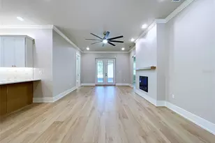 8308 Gibson Oaks Dr, Lakeland, FL 33809 - Photo 13