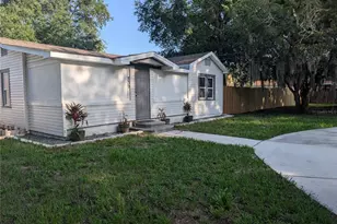 739 Center St, Waverly, FL 33877 - Photo 3