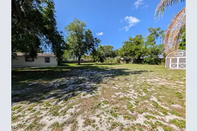 739 Center Street, Waverly, FL 33877 - Photo 23