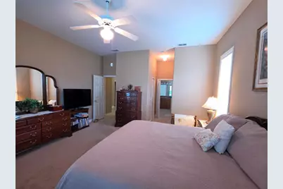 6523 Crews Lake Hills Loop E, Lakeland, FL 33813 - Photo 15