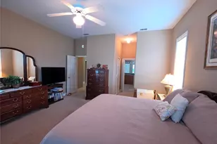 6523 Crews Lake Hills Loop E, Lakeland, FL 33813 - Photo 15