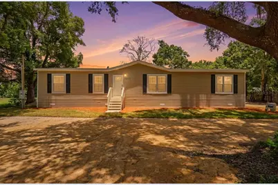 36625 Cord Street, Zephyrhills, FL 33541 - Photo 1