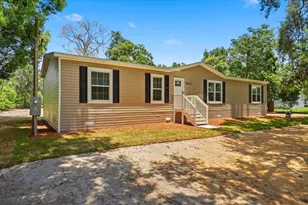36625 Cord St, Zephyrhills, FL 33541 - Photo 7