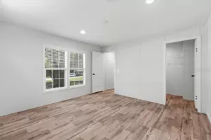 36625 Cord St, Zephyrhills, FL 33541 - Photo 29