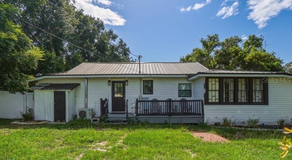 650 9th St NE - 650 9th St NE, Winter Haven, FL 33881 Luxury Property | Jose Angel Pina