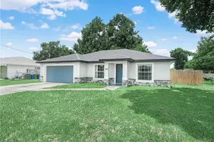 1705 Sandalwood Cir SW, Winter Haven, FL 33880 - Photo 3
