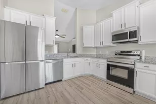 1705 Sandalwood Cir SW, Winter Haven, FL 33880 - Photo 11
