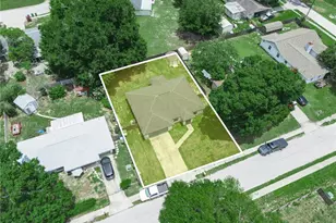 1705 Sandalwood Cir SW, Winter Haven, FL 33880 - Photo 31