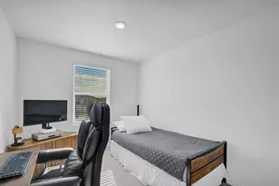 2256 Portrait St, Kissimmee, FL 34758 - Photo 27